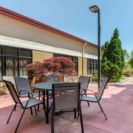 Comfort Suites Rolla Exterior foto